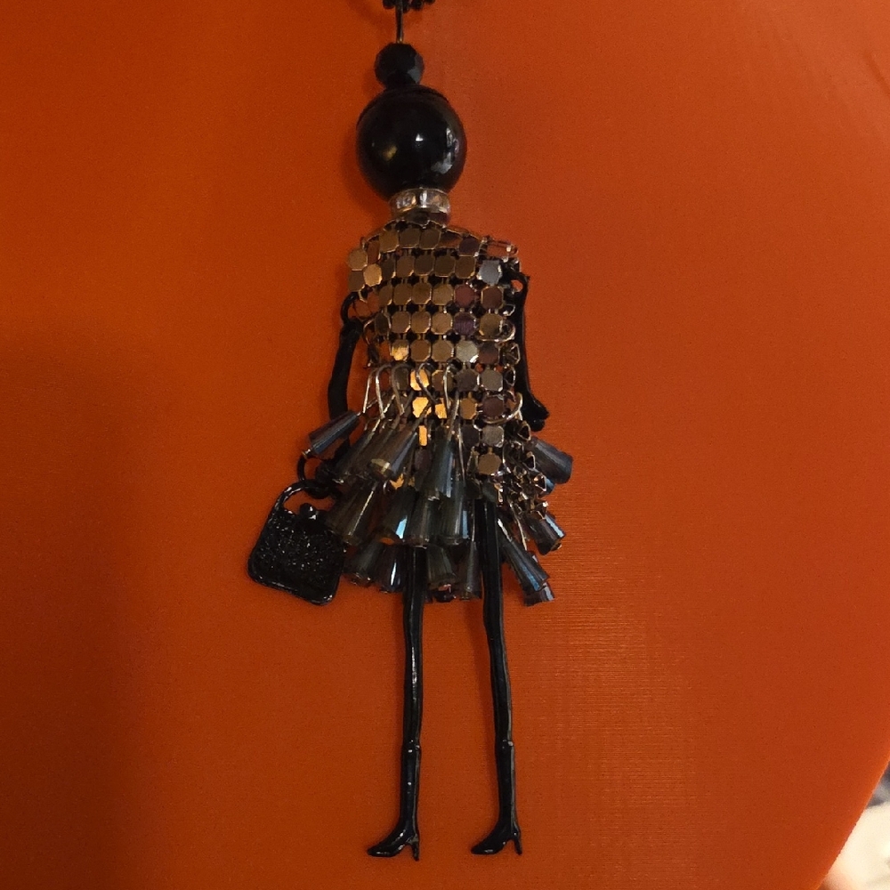 Chic Fashion Pendant Necklace